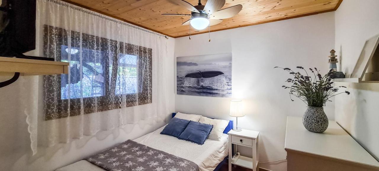 Holiday Home Smokvin Hlad Перой Экстерьер фото